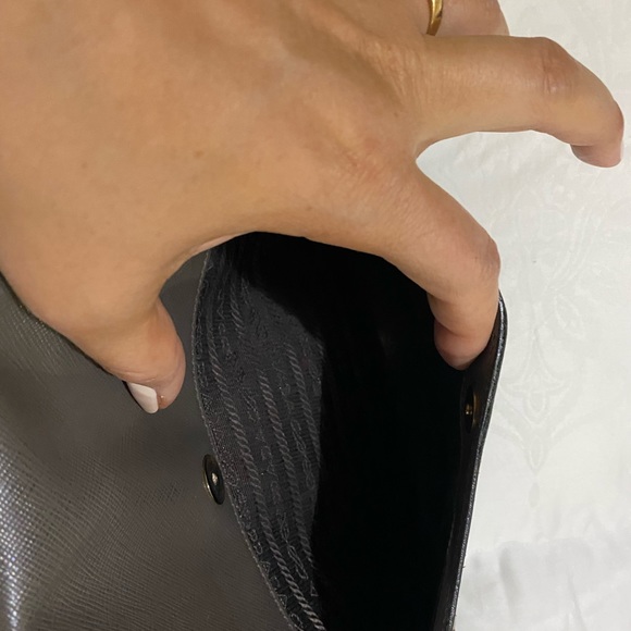 Used PRADA CROSSBODY - Picture 8 of 12